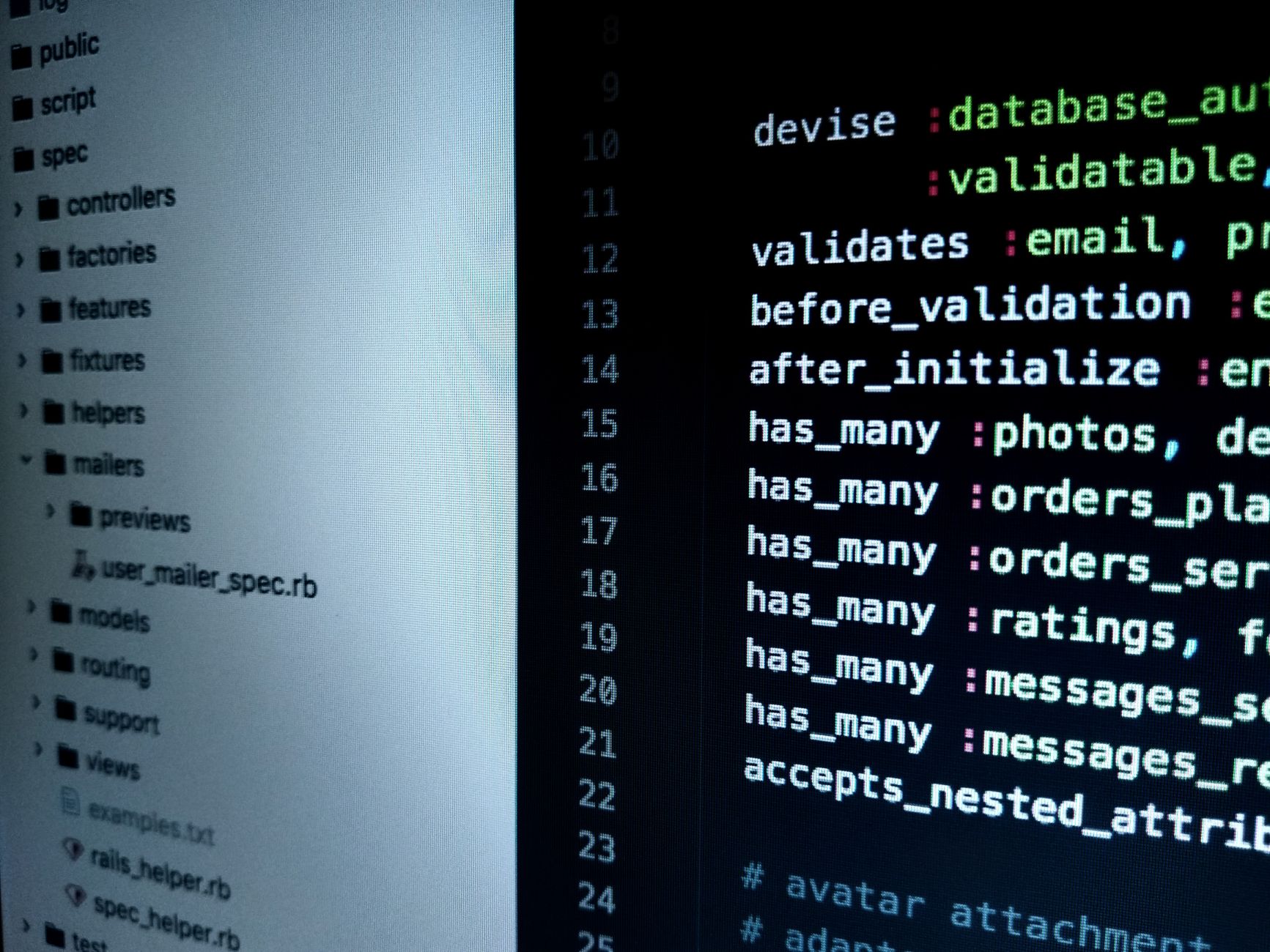 O Futuro Aberto: Desvendando os Benefícios e Riscos dos Modelos de Software Livre em Tecnologia 1 pexels photo 374559
