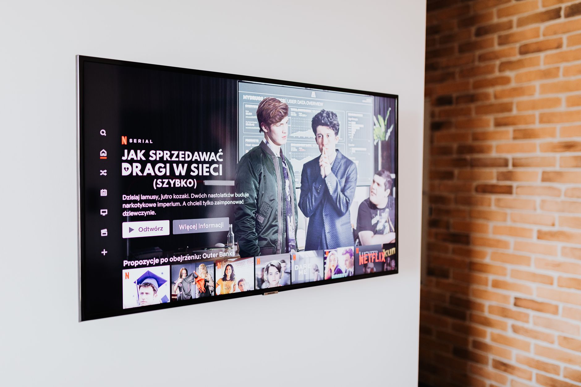 Desvendando o Mistério: Qual a Real Vida Útil de uma Smart TV e Como Prolongá-la? 1 pexels photo 5202925 1